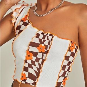 SOLDOUT IN XS ONLINE CROP TOP